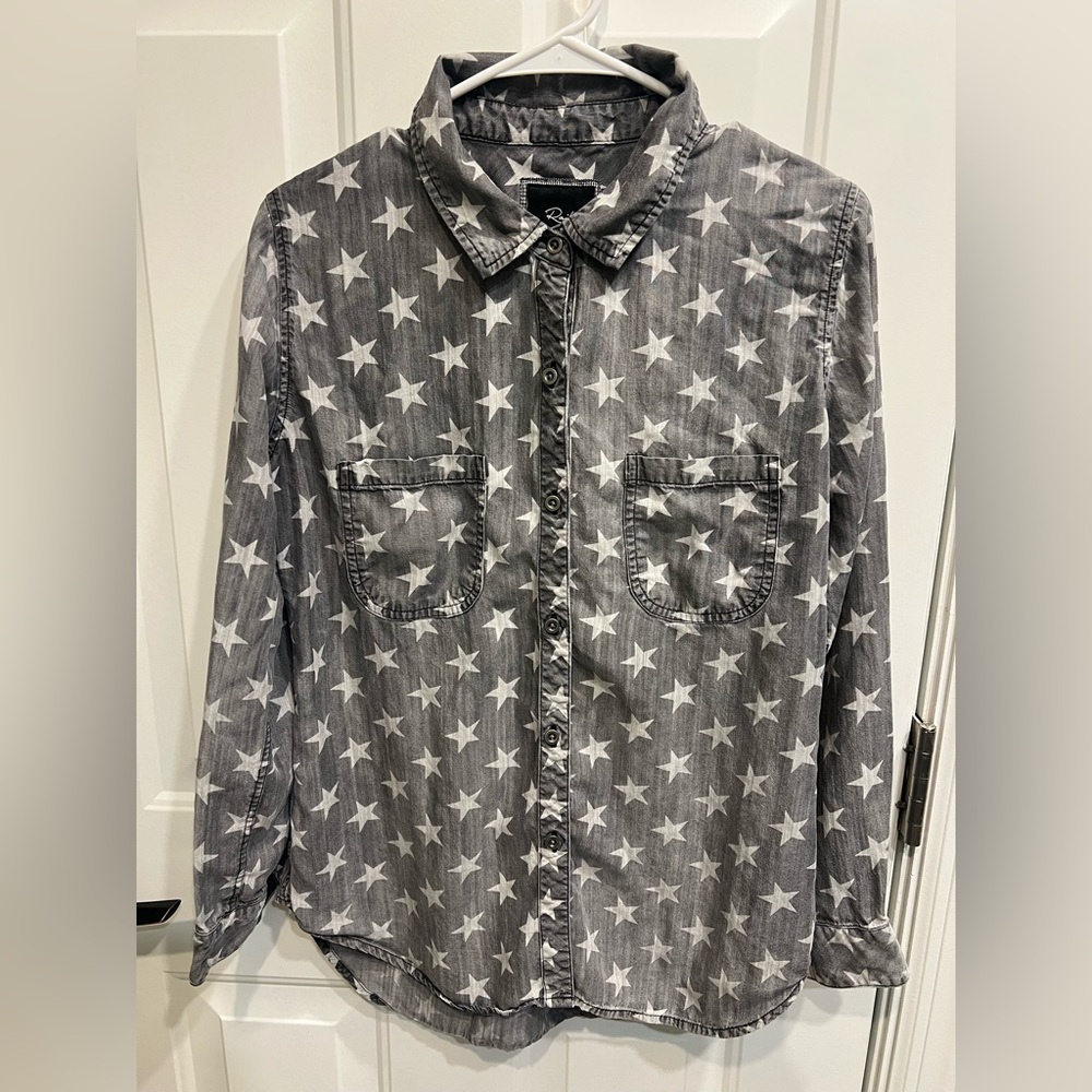 Rails brand charcoal gray and white star print chambray shirt